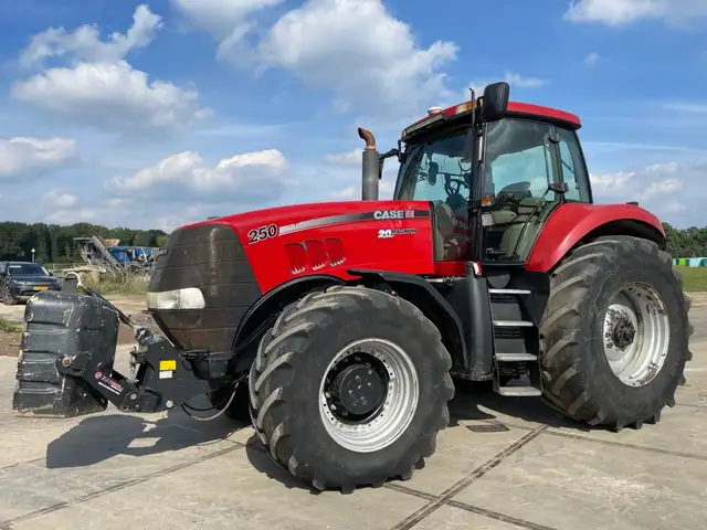 Case IH Magnum 250