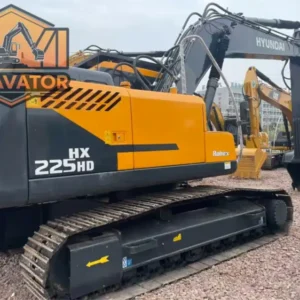 Used Hyundai HX225HD Excavator Powerful Performance Construction Machine